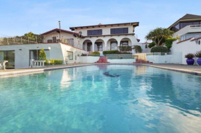 Magnificent Beachfront Mansion - Pool - Fireplace